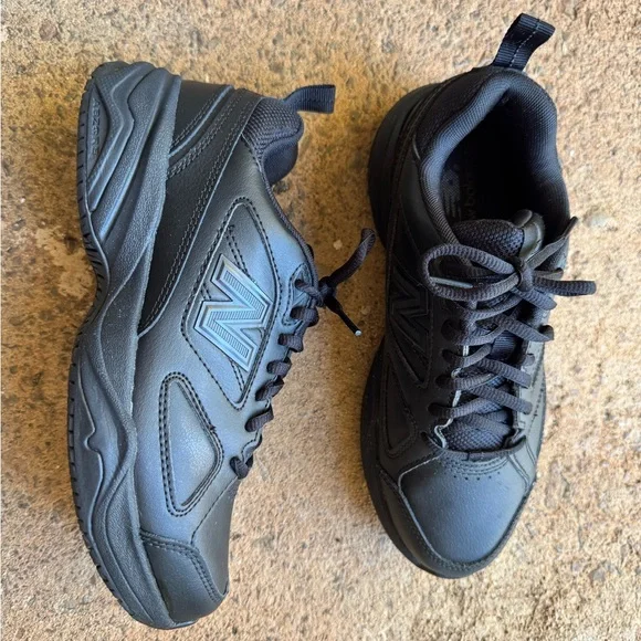 Size seven new balance 626 v2 - Picture 3 of 6